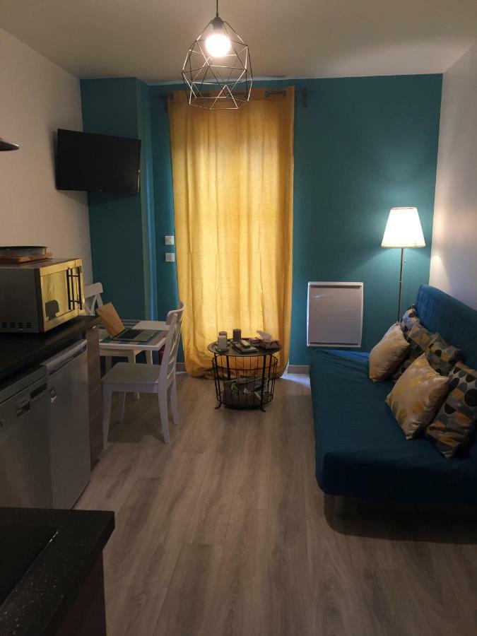 Apartmán Les Meubles De Luchon - La Perle Bleue - Centre Luchon, Beau T2, 2 A 4 Personnes, Wifi Bagnères-de-Luchon Exteriér fotografie